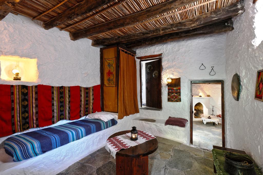Aspros Potamos Apart otel Makrýgialos Oda fotoğraf