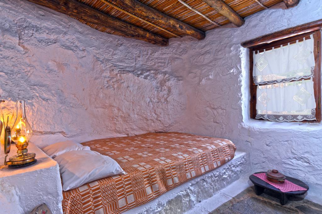 Aspros Potamos Apart otel Makrýgialos Oda fotoğraf