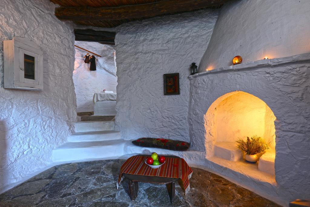 Aspros Potamos Apart otel Makrýgialos Oda fotoğraf