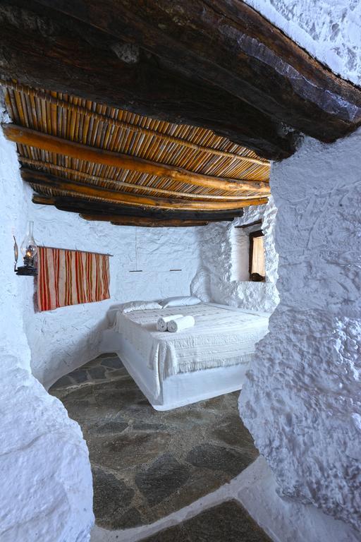 Aspros Potamos Apart otel Makrýgialos Oda fotoğraf